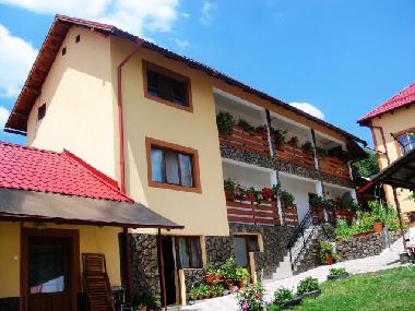 Maison de vacances �/en/au Horezu (Valcea)ou appartement ou maison de vacances