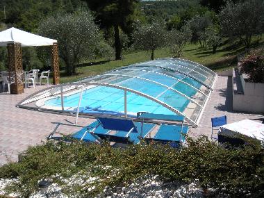 Maison de vacances �/en/au Serrapetrona (Macerata)ou appartement ou maison de vacances