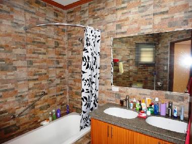 Maison de vacances �/en/au dauin (Dumaguete)ou appartement ou maison de vacances