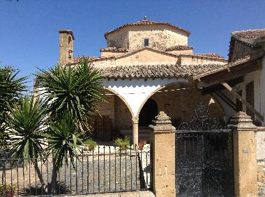 Maison de vacances /en/au Pera Orinis (Nicosia)ou appartement ou maison de vacances