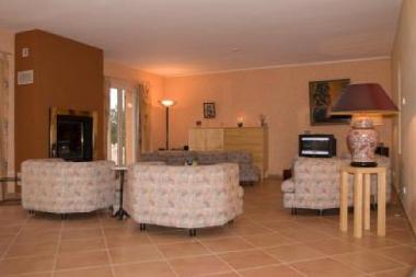 Villa �/en/au Lorgues (Var)ou appartement ou maison de vacances