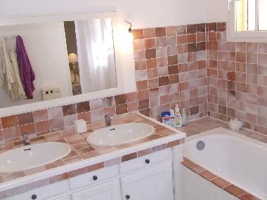 Villa �/en/au Lorgues (Var)ou appartement ou maison de vacances