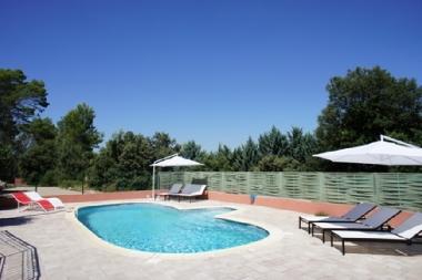 Villa /en/au Thoronet (Var)ou appartement ou maison de vacances