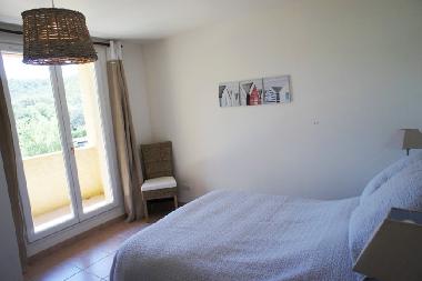 Villa /en/au Thoronet (Var)ou appartement ou maison de vacances