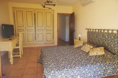 Villa /en/au Monfort Sur Argens (Var)ou appartement ou maison de vacances