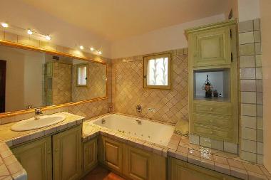 Villa /en/au Monfort Sur Argens (Var)ou appartement ou maison de vacances