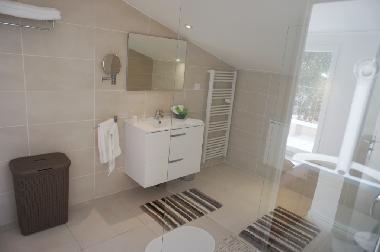 Villa �/en/au Lorgues (Var)ou appartement ou maison de vacances