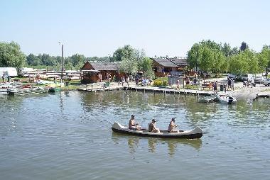 port de plaisance � 150m