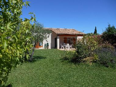 Maison de vacances /en/au Lagorce (Ardche)ou appartement ou maison de vacances