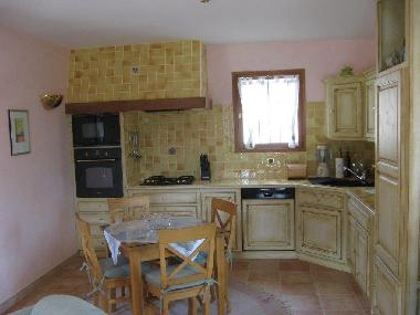 Maison de vacances /en/au Lagorce (Ardche)ou appartement ou maison de vacances