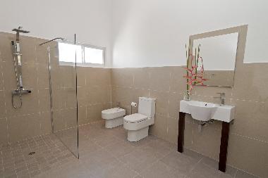 Villa �/en/au LANCE AUX EPINE, ST.GEORGES (Saint George)ou appartement ou maison de vacances