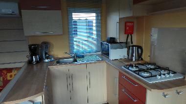 Caravane  �/en/au frejus (Var)ou appartement ou maison de vacances