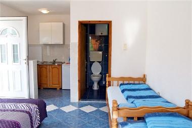 Chambre avec petit d�jeuner �/en/au Tivat (Mont�n�gro)ou appartement ou maison de vacances