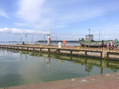 Maison de vacances /en/au Nowe Warpno (Pomorskie)ou appartement ou maison de vacances