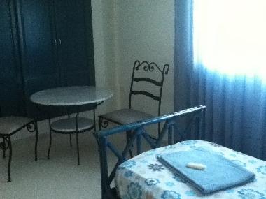 Chambre avec petit d�jeuner �/en/au KELIBIA (Nabul)ou appartement ou maison de vacances