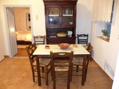 Maison de vacances /en/au MILOS (Kyklades)ou appartement ou maison de vacances