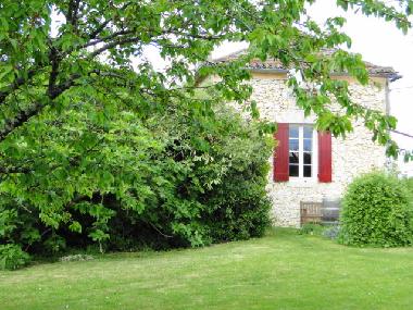 Maison de vacances /en/au Lalandusse (Lot-et-Garonne)ou appartement ou maison de vacances