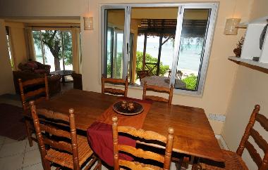 Maison de vacances /en/au Grand Baie (Pamplemousses)ou appartement ou maison de vacances