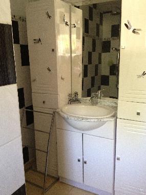 Villa /en/au nbian (Hrault)ou appartement ou maison de vacances