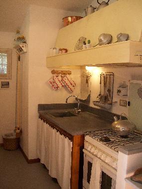 Maison de vacances /en/au  Pozzi di Seravezza (Lucca)ou appartement ou maison de vacances