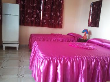 Chambre avec petit d�jeuner �/en/au 80000 (Guantanamo)ou appartement ou maison de vacances