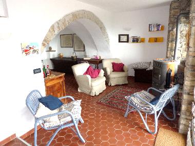 Chambre avec petit d�jeuner �/en/au Costarainera (Imperia)ou appartement ou maison de vacances