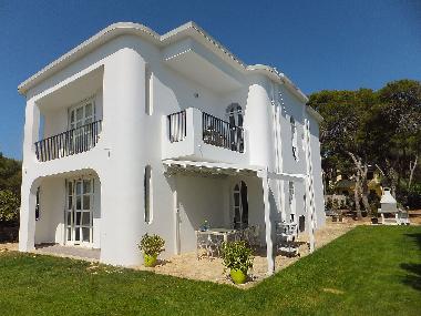 Villa /en/au PULA Santa Margherita (Cagliari)ou appartement ou maison de vacances