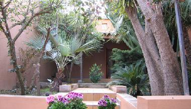 Chambre avec petit djeuner /en/au Solanas (Cagliari)ou appartement ou maison de vacances