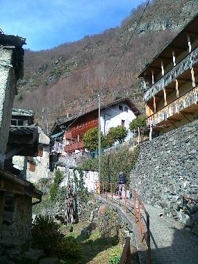 Chalet �/en/au calasca castiglione (Verbano-Cusio-Ossola)ou appartement ou maison de vacances