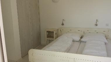 Maison de vacances �/en/au Roussas (Dr�me)ou appartement ou maison de vacances