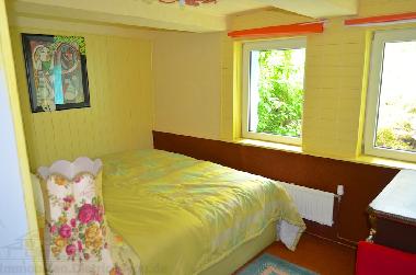 Bateau /en/au Lonau (Harz)ou appartement ou maison de vacances
