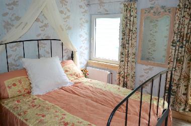Bateau /en/au Lonau (Harz)ou appartement ou maison de vacances