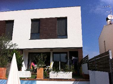 Maison de vacances �/en/au Camallera (Girona)ou appartement ou maison de vacances