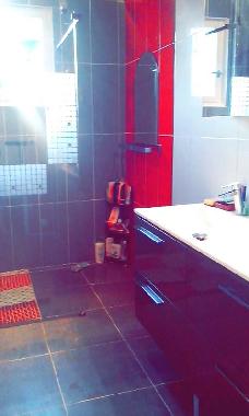 Maison de vacances �/en/au SAINT MARTIN LE BEAU (Centre)ou appartement ou maison de vacances