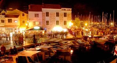 Maison de vacances /en/au Vodice (Sibensko-Kninska)ou appartement ou maison de vacances