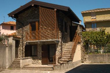 Maison de vacances /en/au Dervio (Lecco)ou appartement ou maison de vacances