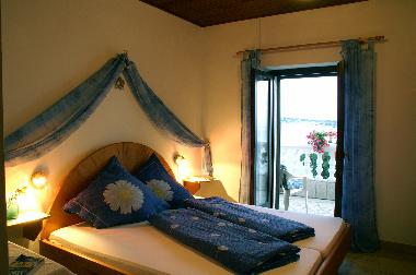 Chambre avec petit djeuner /en/au Ostro (Primorsko-Goranska)ou appartement ou maison de vacances