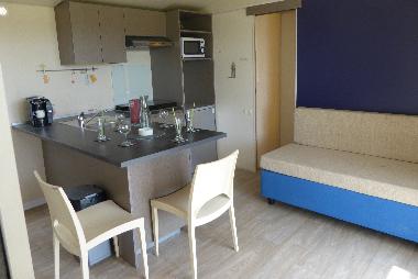 Chalet �/en/au mons (Gard)ou appartement ou maison de vacances