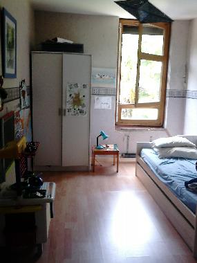 Maison de vacances /en/au bouffemont (Paris)ou appartement ou maison de vacances