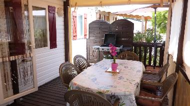 Chalet �/en/au Hy�res (Var)ou appartement ou maison de vacances