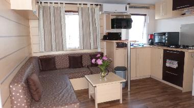 Chalet �/en/au Hy�res (Var)ou appartement ou maison de vacances