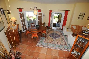 Villa �/en/au Roches Noires (Flacq)ou appartement ou maison de vacances