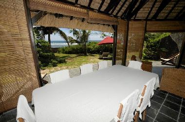 Villa �/en/au Roches Noires (Flacq)ou appartement ou maison de vacances