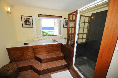 Villa �/en/au Roches Noires (Flacq)ou appartement ou maison de vacances
