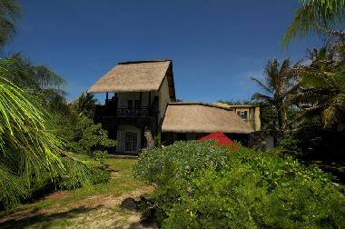 Villa �/en/au Roches Noires (Flacq)ou appartement ou maison de vacances