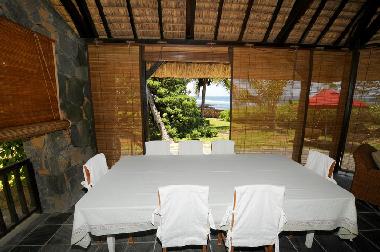 Villa �/en/au Roches Noires (Flacq)ou appartement ou maison de vacances