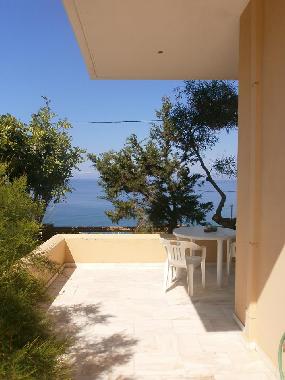 Appartement de vacances �/en/au elia (Lakonia)ou appartement ou maison de vacances