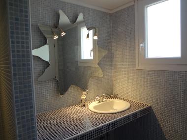 Maison de vacances /en/au KYPRI (Kyklades)ou appartement ou maison de vacances