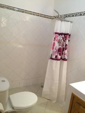 Villa �/en/au La somone (Thies)ou appartement ou maison de vacances