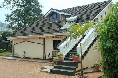 Chambre avec petit d�jeuner �/en/au Kampala (Kampala)ou appartement ou maison de vacances